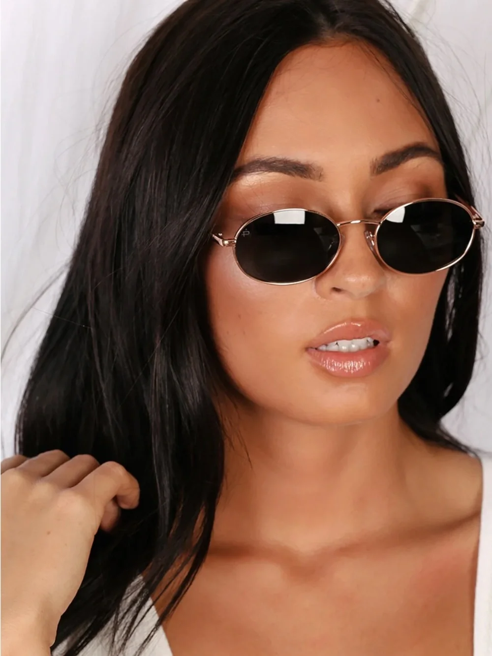 New with box Privé Revaux x Madelaine Rose Gold Candy Sunglasses